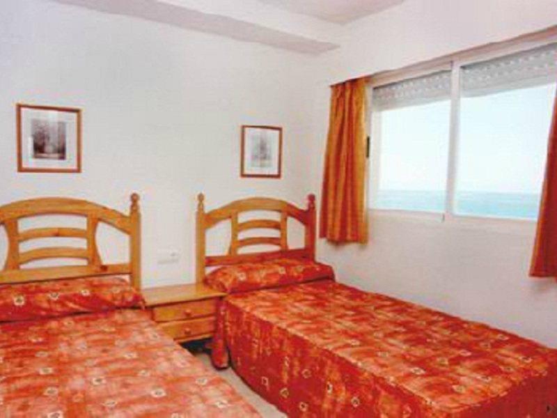 Apartamentos Turisticos Biarritz - Bloque I Gandia Exterior photo