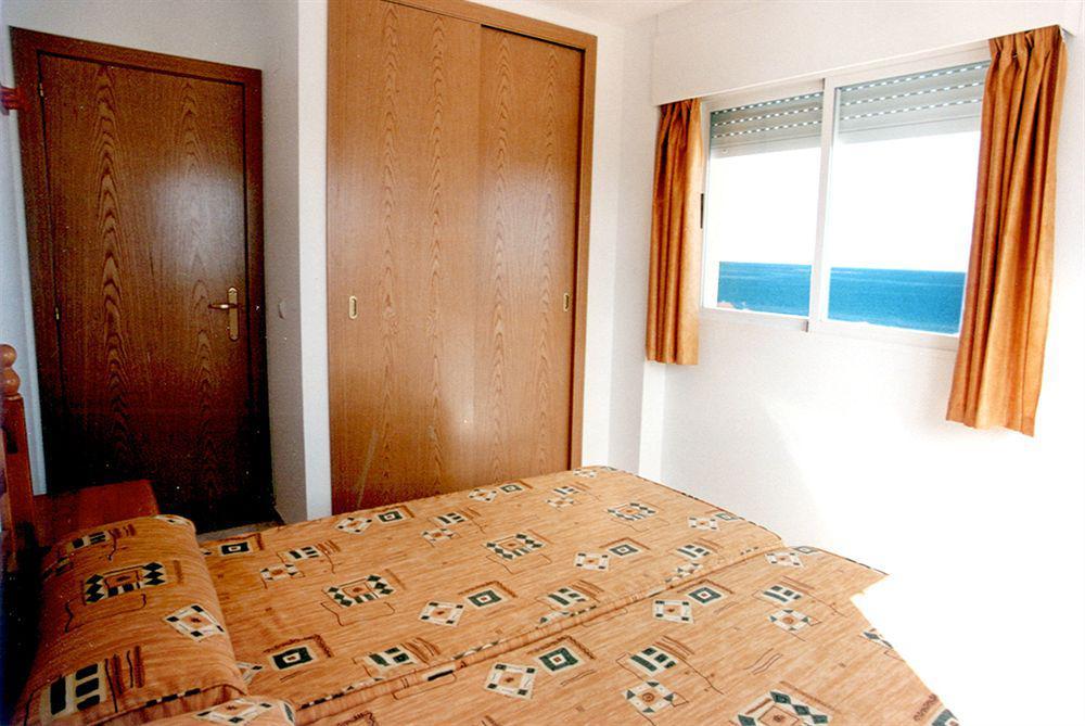 Apartamentos Turisticos Biarritz - Bloque I Gandia Exterior photo